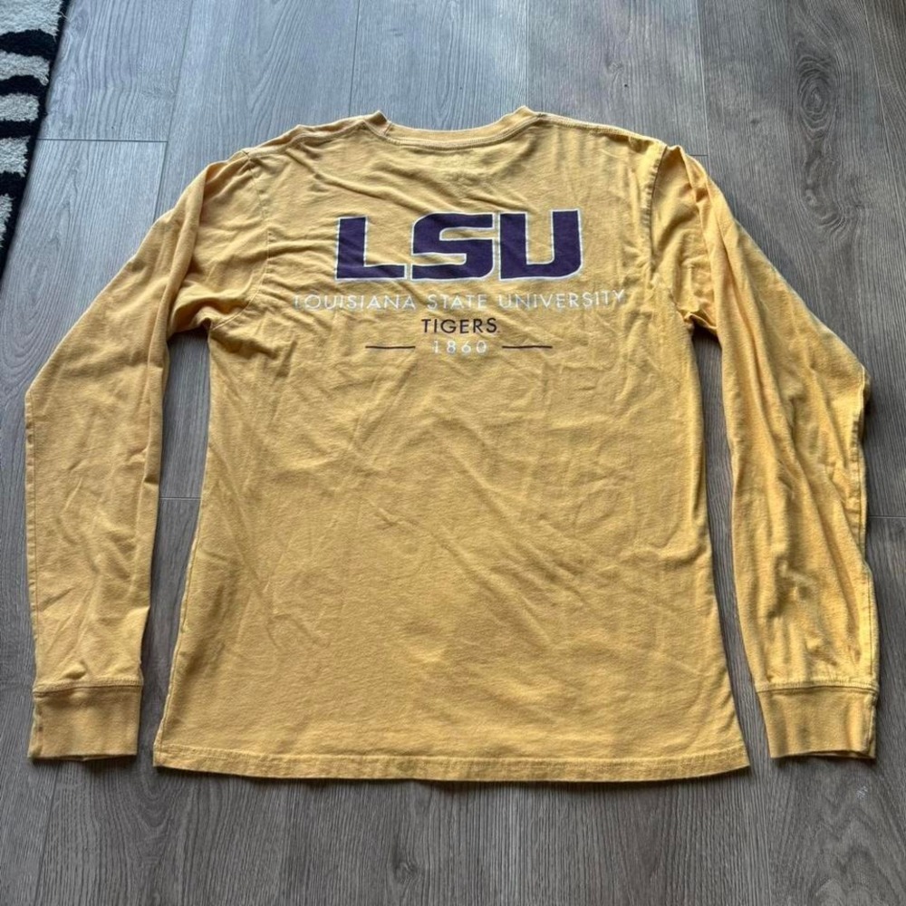 LSU Tigers Long Sleeve Pocket Shirt Men's M Yellow SEC NCAA Louisiana State - Picture 1 of 5